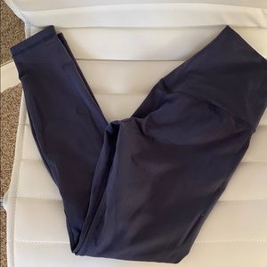 Lulu dupes!! Greyish/blue